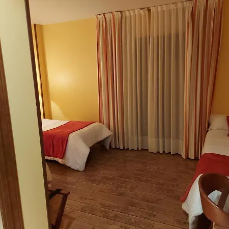 Rural Venta Del Alon 2*