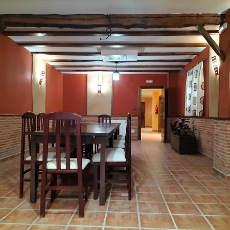 Rural Venta Del Alon 2*