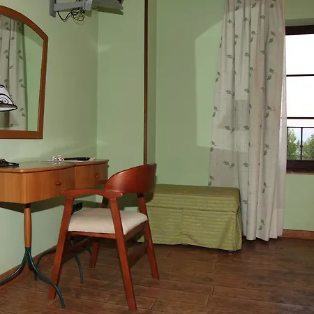 Hotel Rural Venta Del Alon